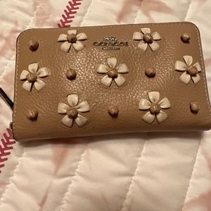 Coach leather flower wallet